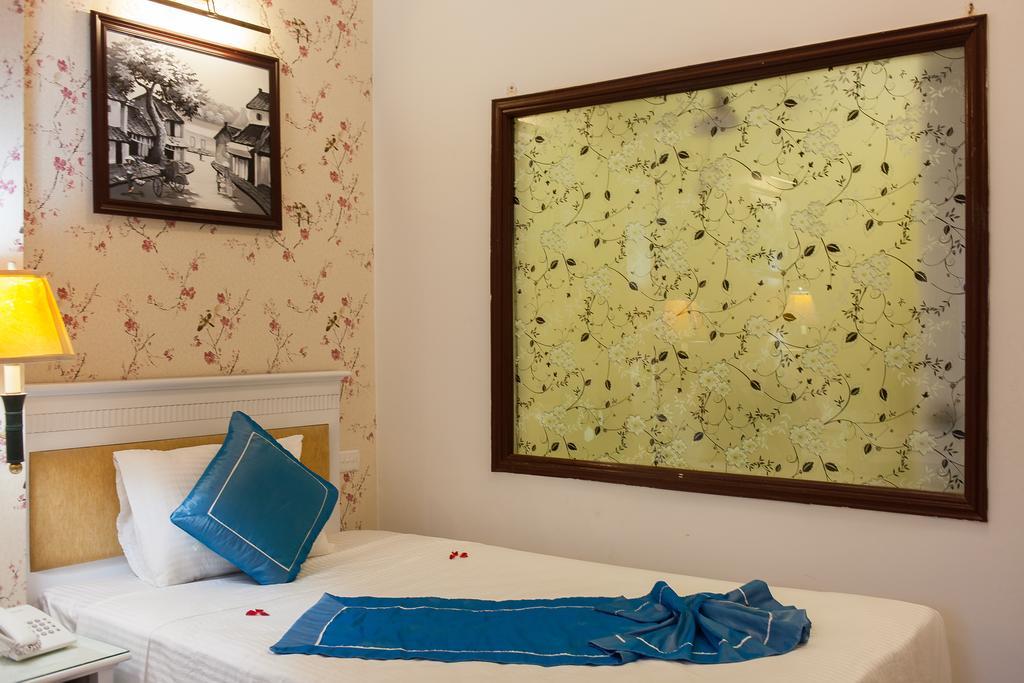 Friends Inn & Travel Hanoi Exteriör bild